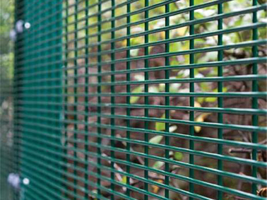 358 high security anti-climbing fence