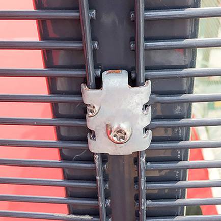 358 high security anti-climbing fence