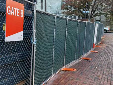 Mobile fence