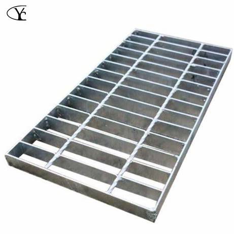 Steel grating
