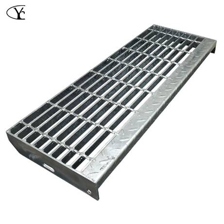 Steel grating