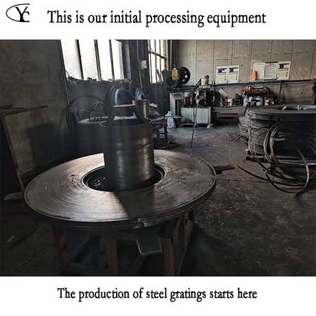 Steel grating