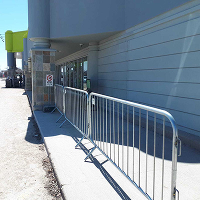 Uses of Temporary Fences for People and Vehicle