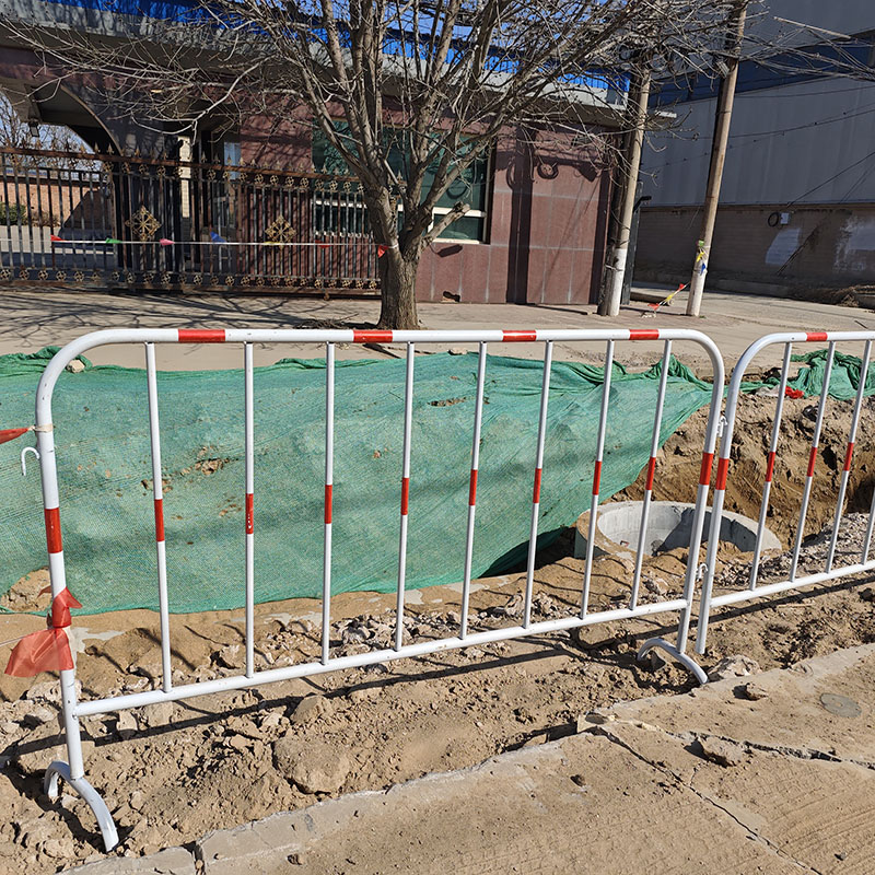 Another batch of temporary fencing