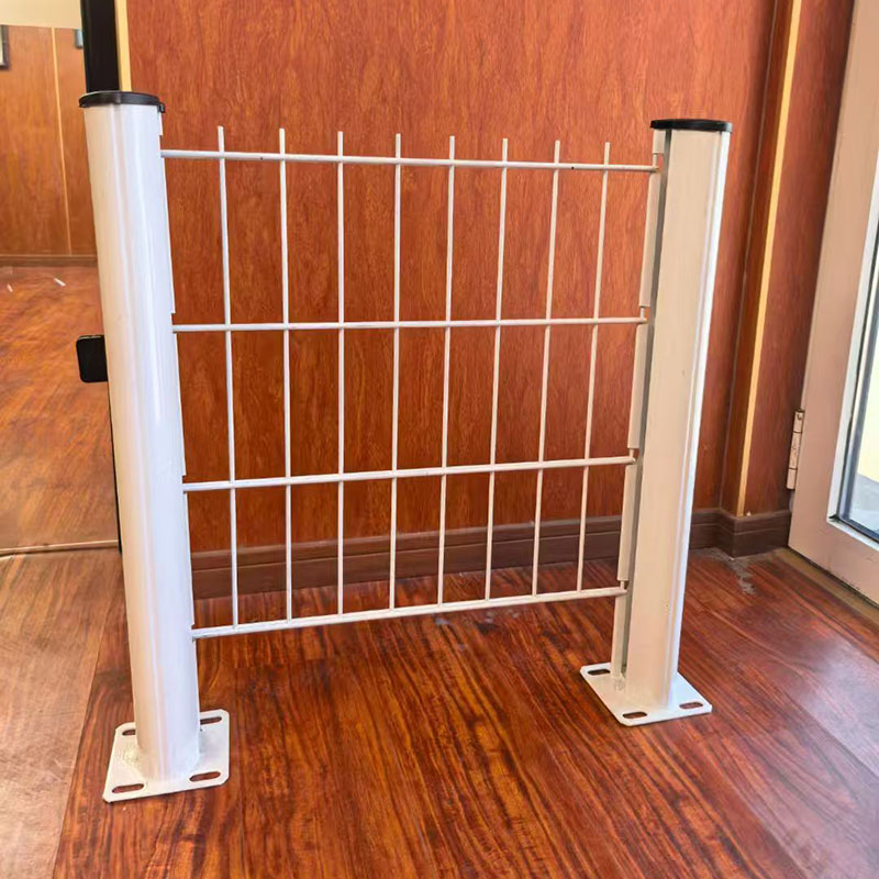 Double wire mesh fence sample