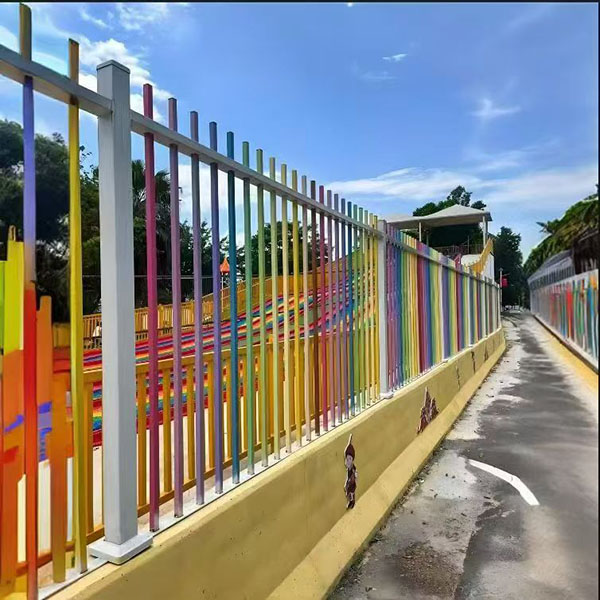 These fences are all in stock.